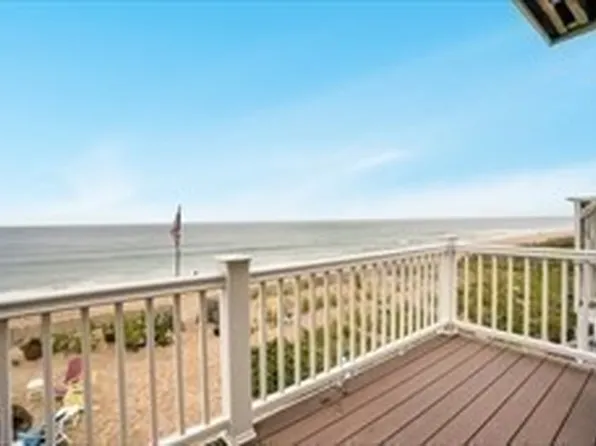 59 Atlantic Ave #4, Salisbury, MA 01952
