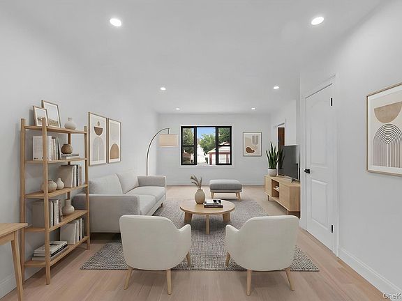 2nd image of 11464 204th Street