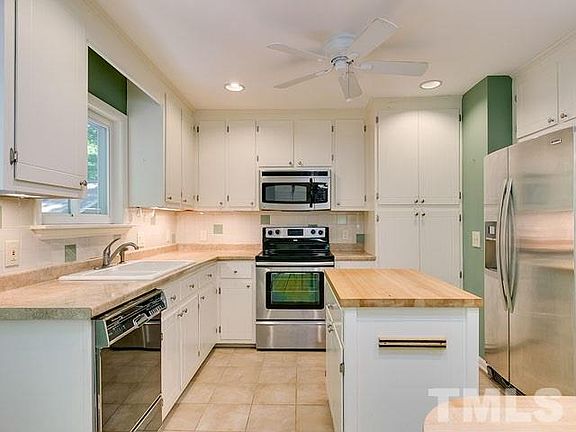 3rd image of 2908 Gretmar Dr