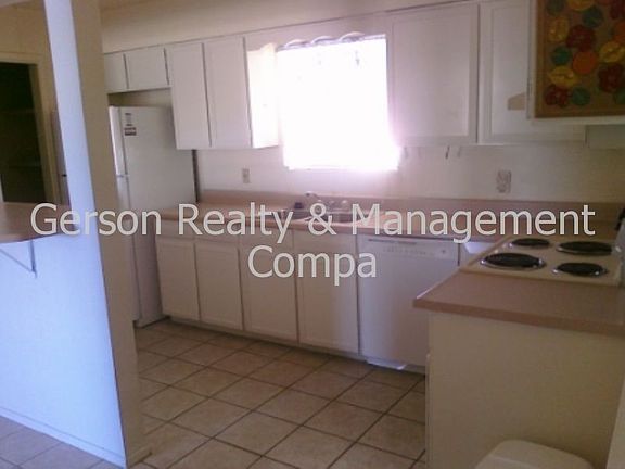 4th image of 1415 W Huntington Dr