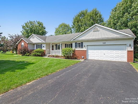 2nd image of 5164 Scheuners Way