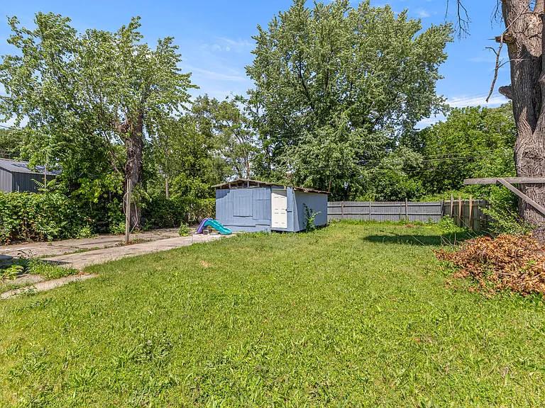 1288 Dragoon St — Photo 35