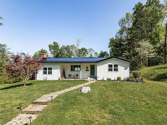 2nd image of 62681 McVey Rd