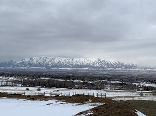 2725 Ridge View Dr, North Logan, UT 84341