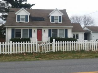 6071 White Church Rd, Shippensburg, PA 17257