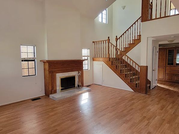 12312 Braddock Dr