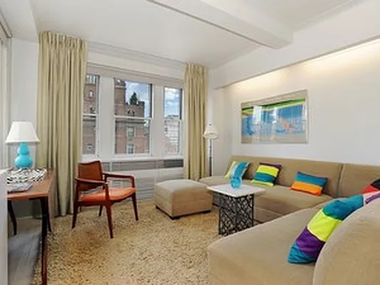 Sold by Corcoran | media 14