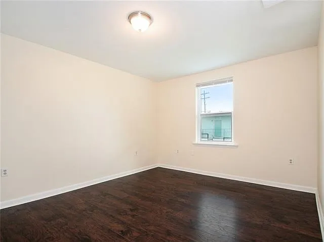 1325 Marigny St #2 — Photo 9