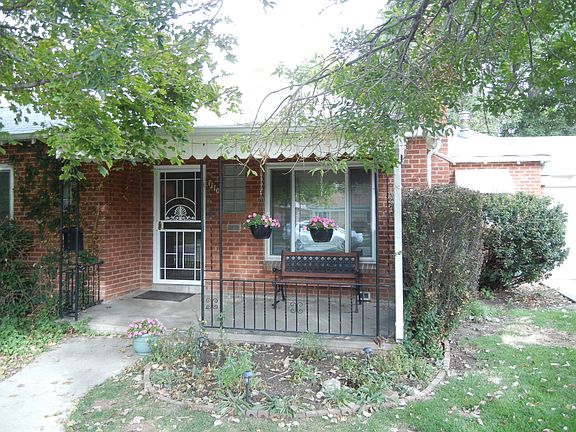 2nd image of 1110 N Elm St