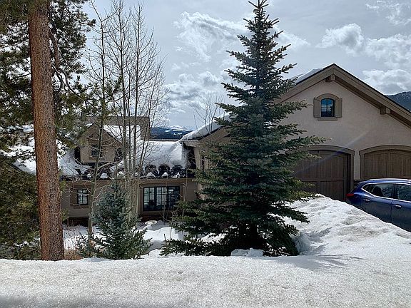 3rd image of 661 Idlewild Dr