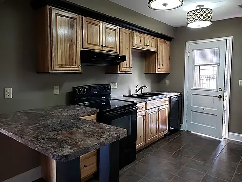 1104 Smithfield St #3 Photo 1