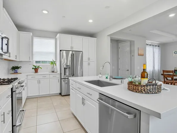 4009 Crete Island Ln, Sacramento, CA 95834