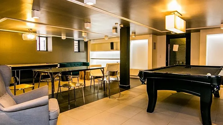 Rented by Nooklyn NYC LLC | media 34