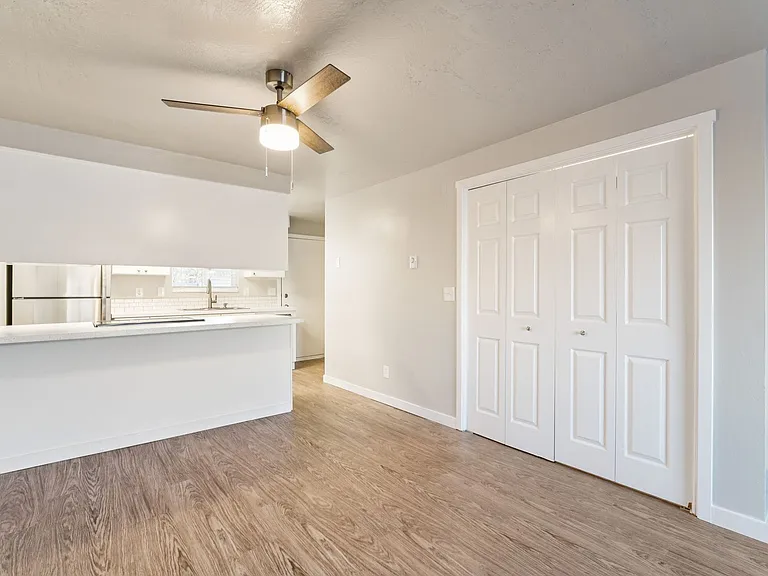 2-WEEKS FREE | North River Apartments — Photo 13