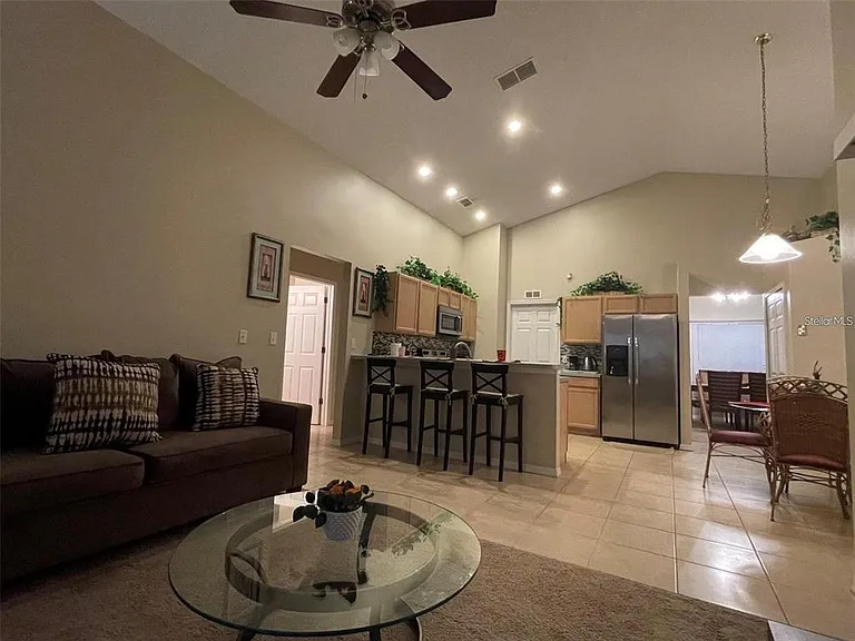 519 Thousand Oaks Blvd — Photo 13