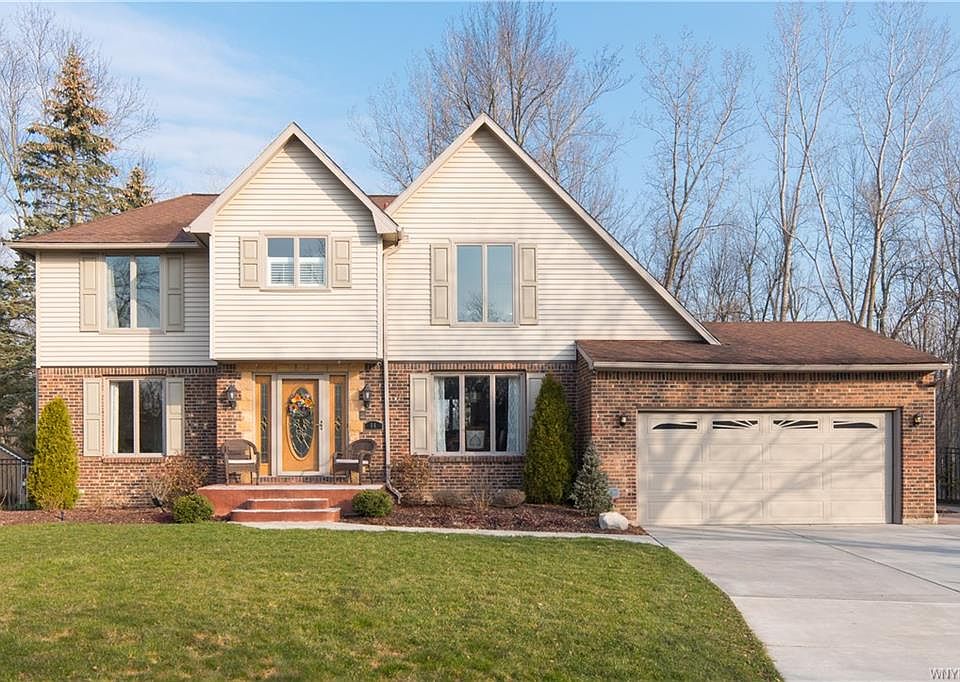 1st image of 84 Sandelwood Ct