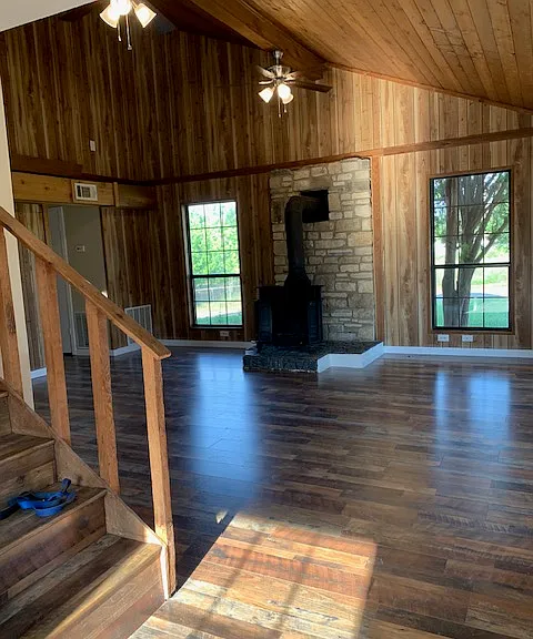 823 Cypress Ln — Photo 15