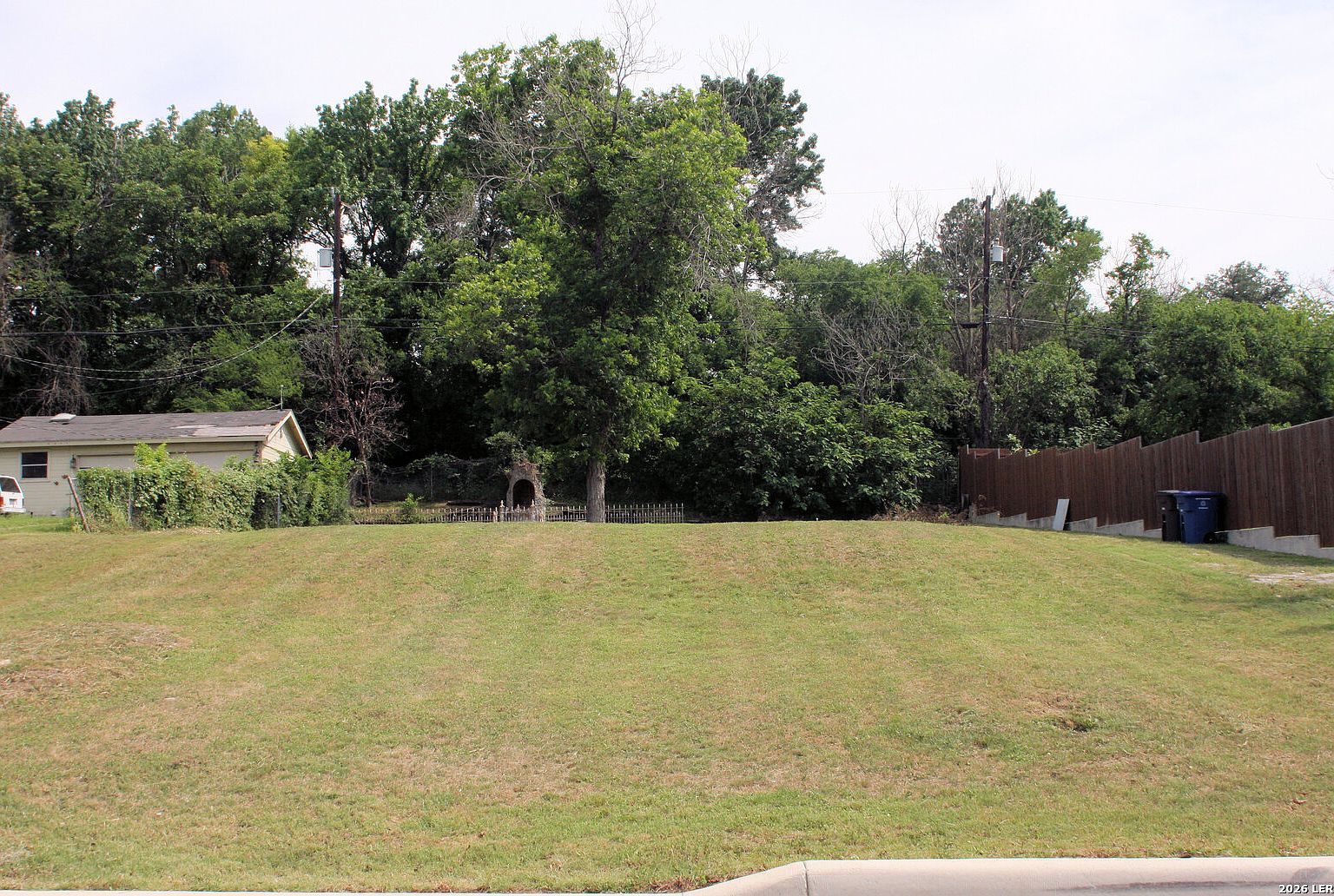 546 PERSHING AVE LOT 23