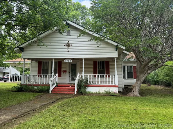 1524 W Maple St, Durant, OK 74701