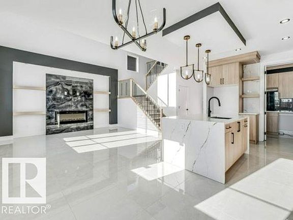 3rd image of 6706 176a Ave NW