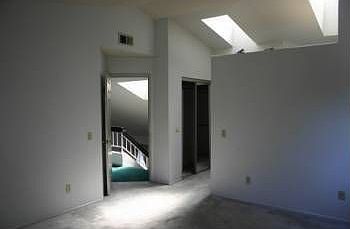 4th image of 39865 Brandy Ln