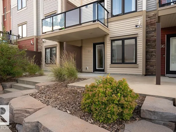 804 Welsh Dr SW #97, Edmonton, AB T6X 1Y8