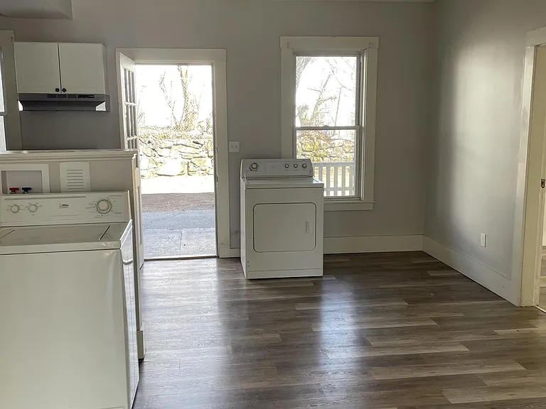 360 Merrimack St — Photo 6