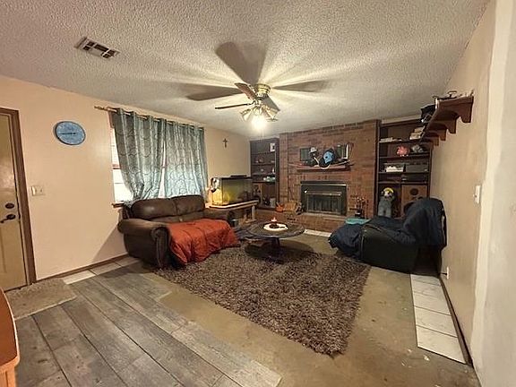 3rd image of 7009 Norrie Ln