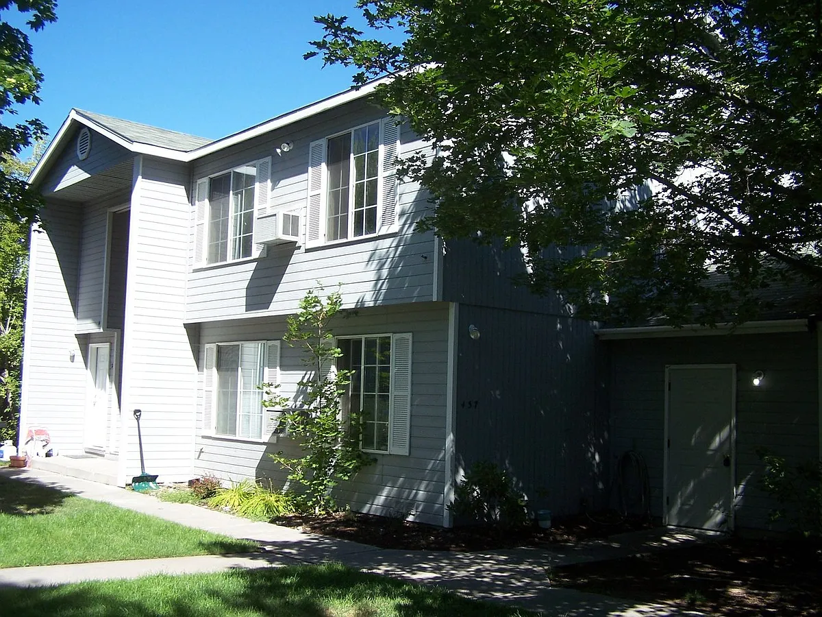Building Photo - 457 NW 17th St #2