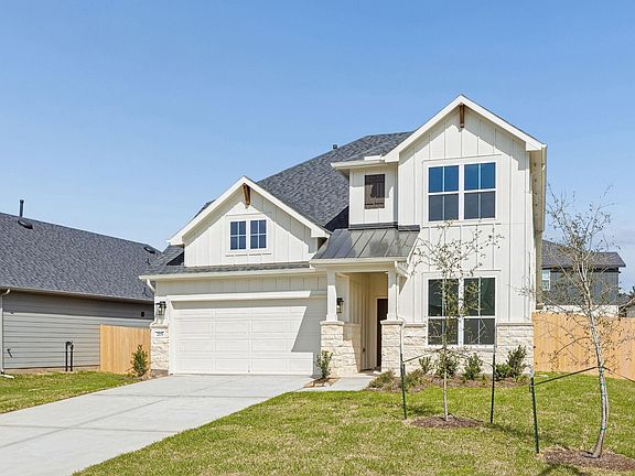 2nd image of 215 Prairie Ridge Ln