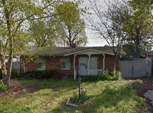 507 Saint Nicholas Dr, Cahokia, IL 62206