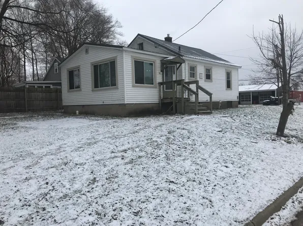 589 Upton Ave, Springfield, MI 49037