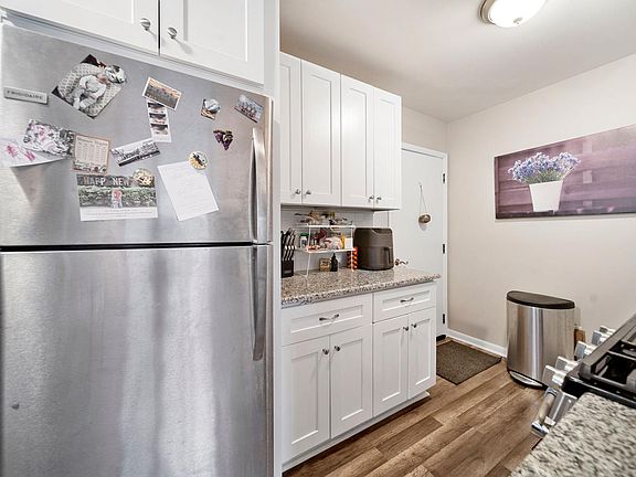 4th image of 605 S Ryan Ln #2E