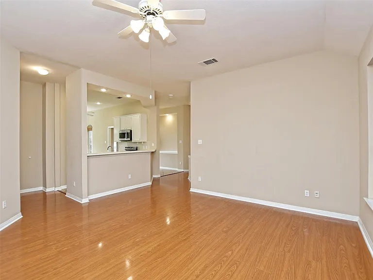 13220 Villa Park Dr — Photo 7