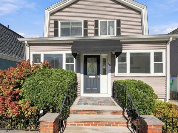 65 2nd St, Medford, MA 02155