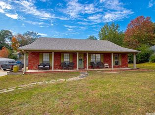 2416 Spring Creek Dr, Benton, AR 72015