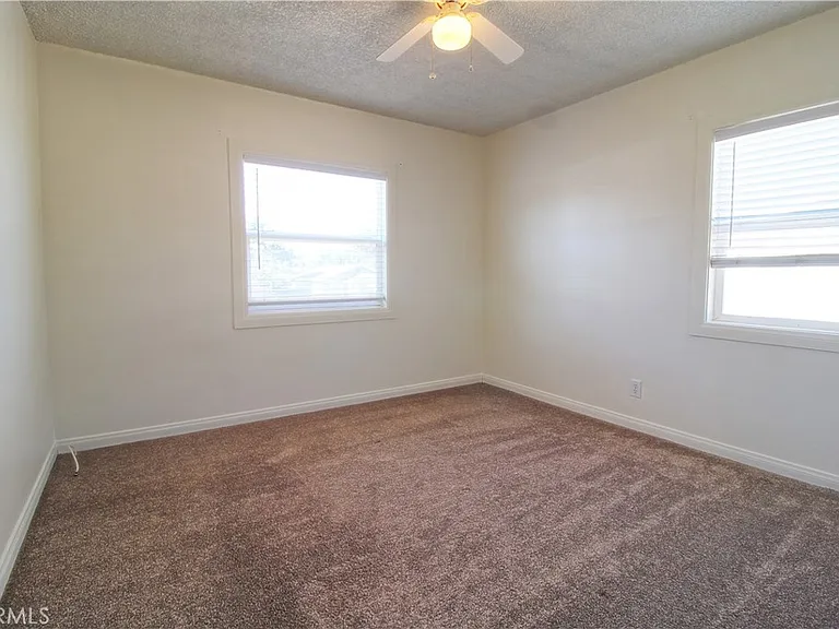 34956 Avenue B — Photo 7