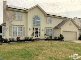 5 Granite Ct, Sicklerville, NJ 08081