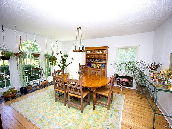 5th image of 9 Ramsey Road