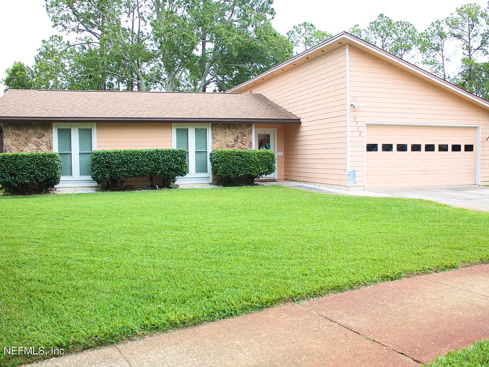1st image of 9715 VICEROY Drive E