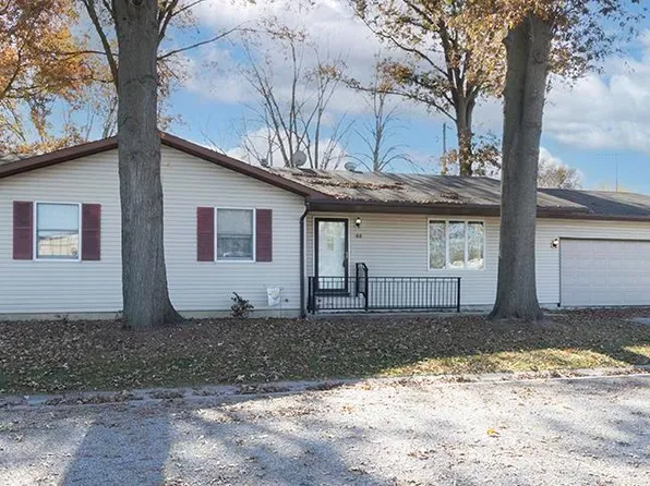 48 Regal Dr, Aviston, IL 62216