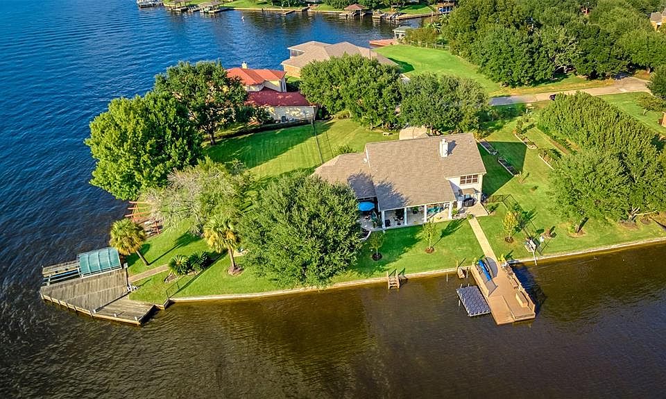1st image of 13606 Shoreline Dr