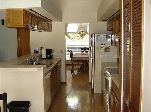 4th image of 2105 Firestone Ct