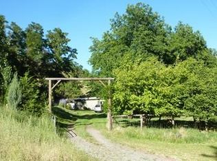 357 Cow Creek Rd, Lucile, ID 83542