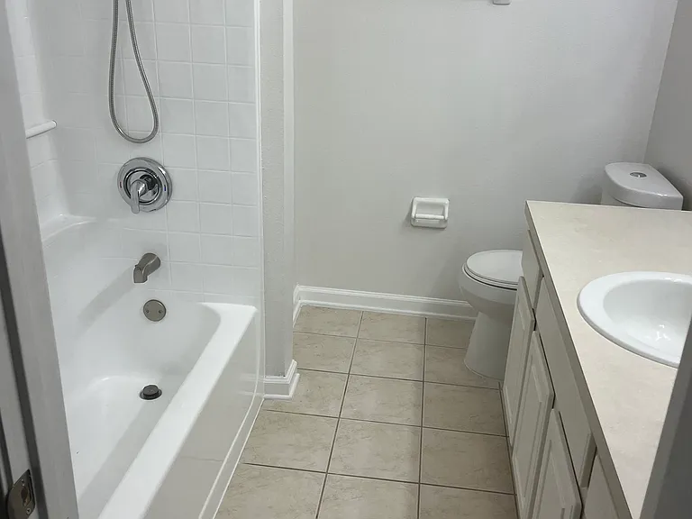 3552 Lone Tree Ln — Photo 15