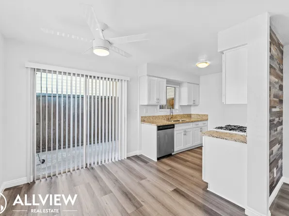 221 10th Street, 221 10th St APT 2, Huntington Beach, CA 92648
