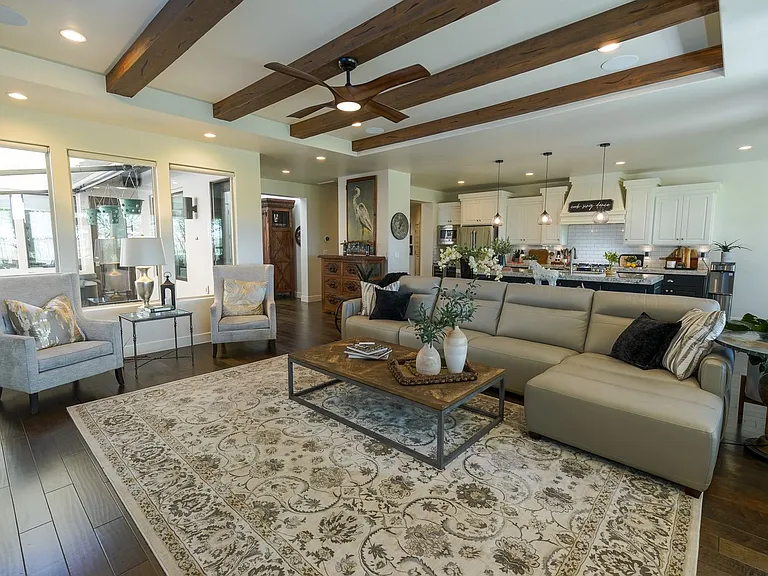 1359 W Shinnecock Cir — Photo 17