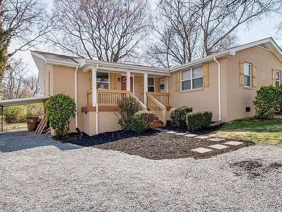 4th image of 622 Farview Dr #A