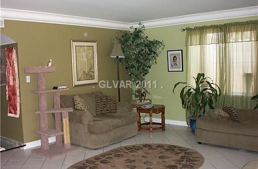 2nd image of 6105 Fairwood Cir