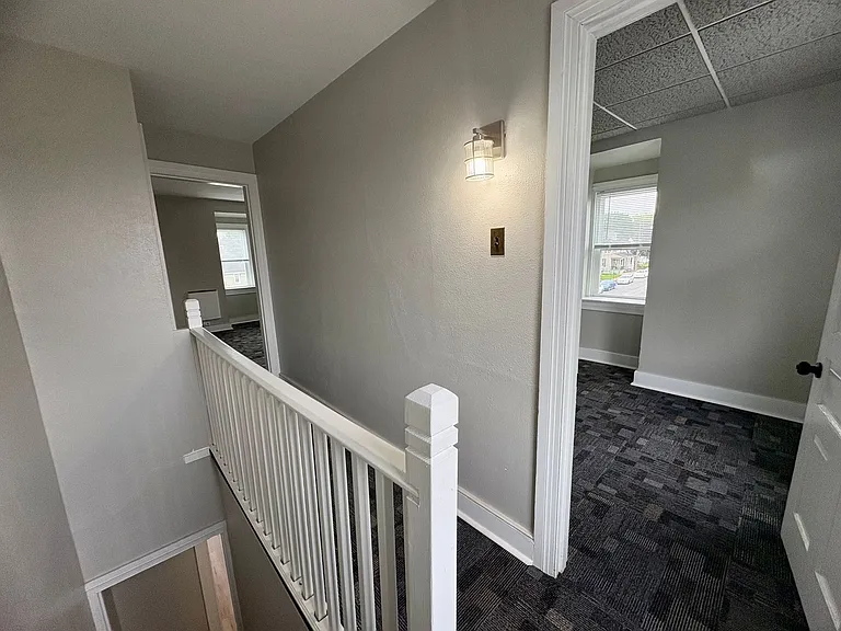540 Dallas Street — Photo 17